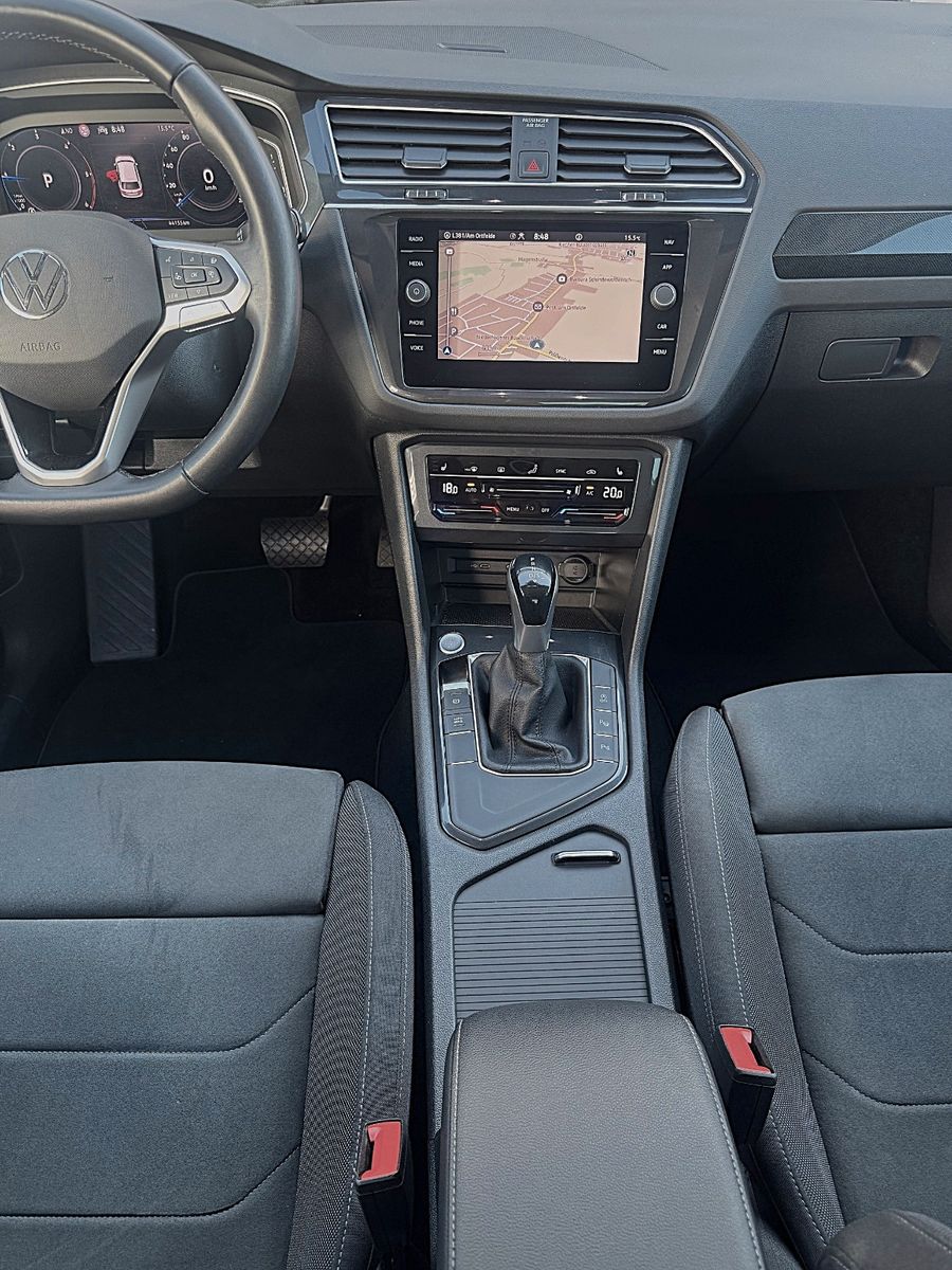 Volkswagen Tiguan Elegance 2.0 TDI Automatik - Samsaru's Car Outlet