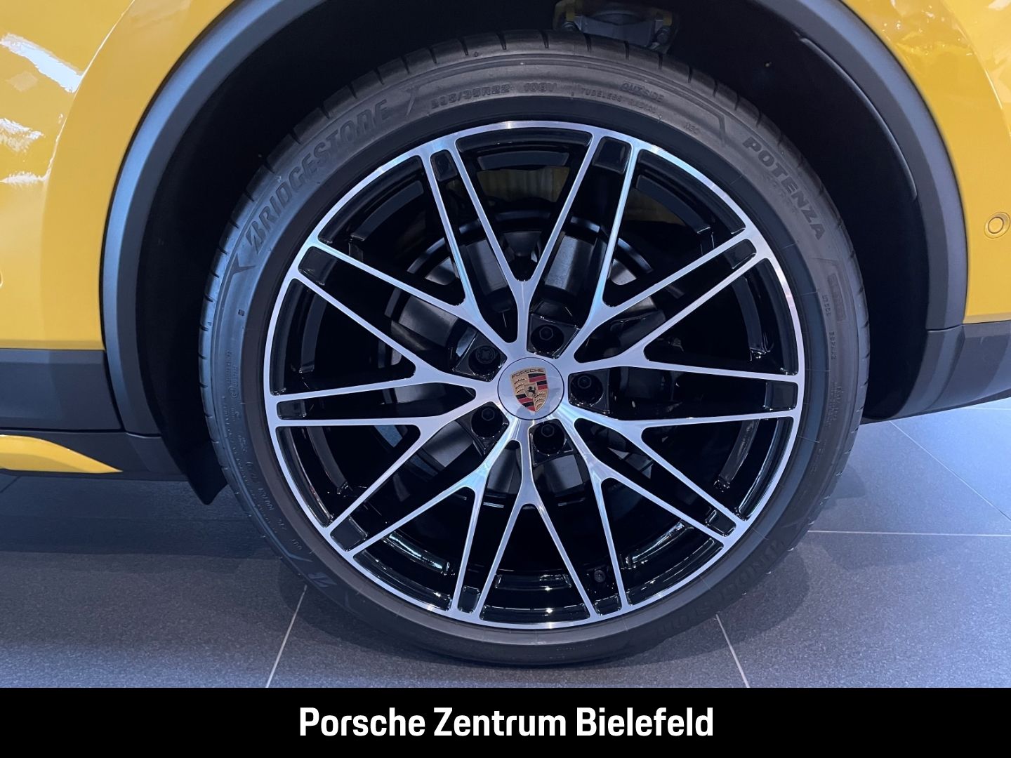 Porsche Macan 4 Offroad-Design LED-Matrix Surround-View