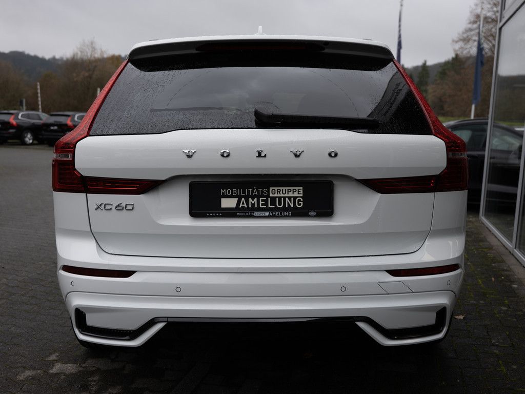 Volvo XC60 B4 R-Design AWD H/K AHK HUD FACEL. LED PANO
