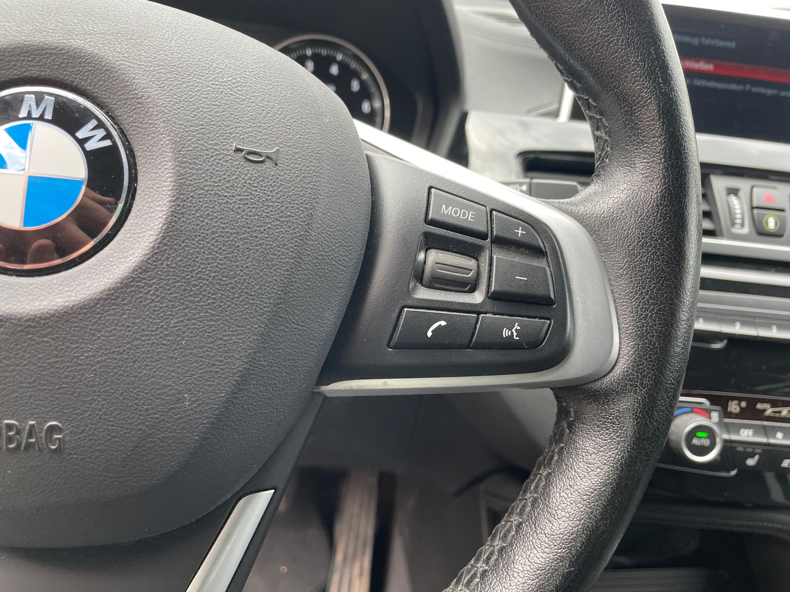 BMW X1 xDrive25e - Samsaru's Car Outlet