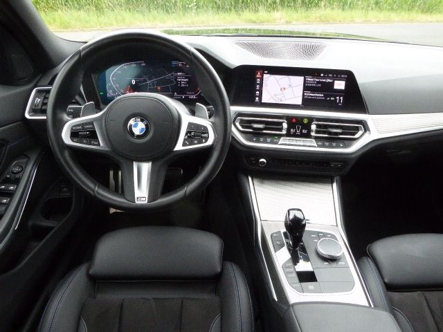 BMW 320 d xDrive M Sport - Samsaru's Car Outlet