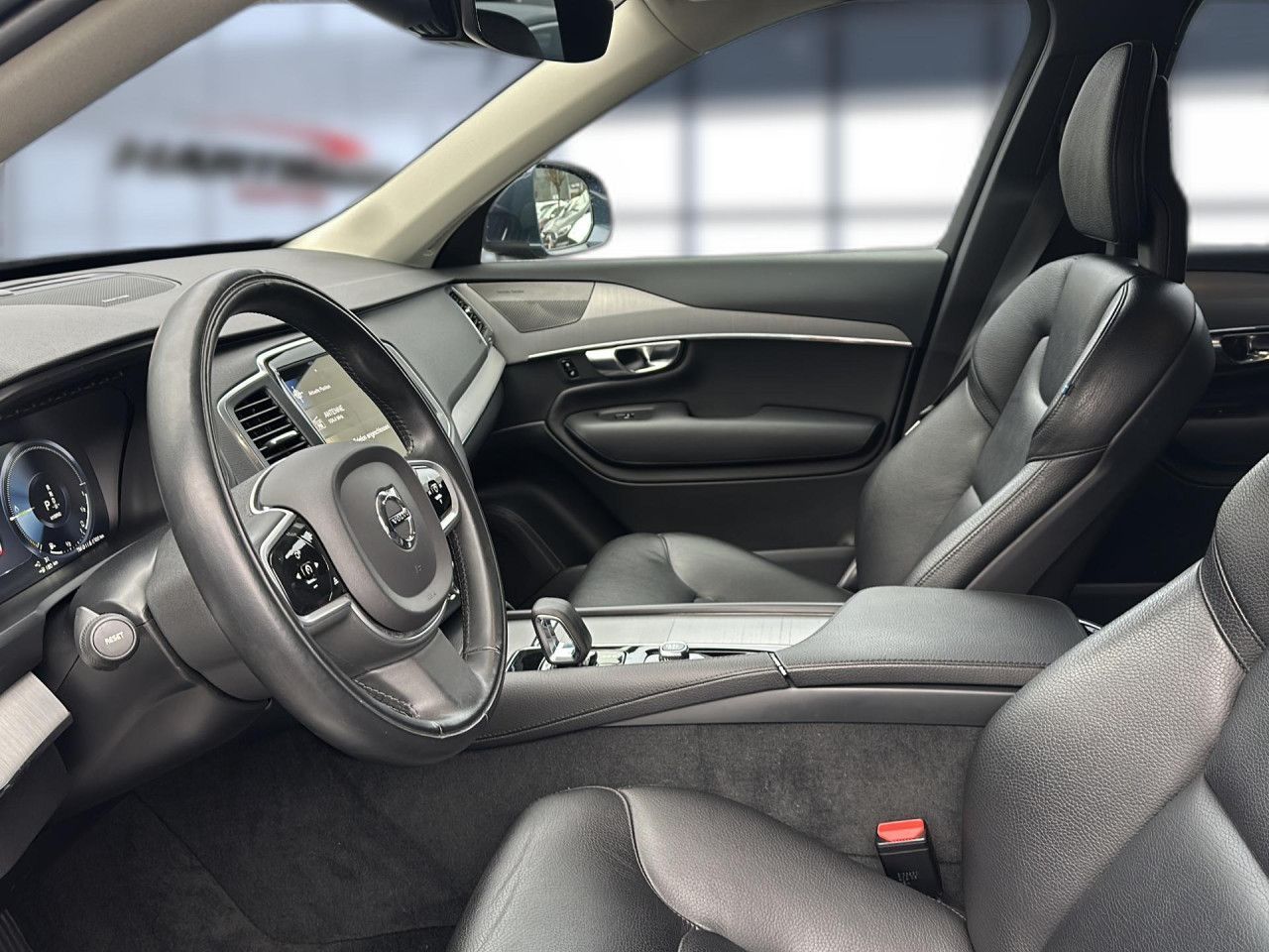 Volvo XC 90 Inscription Expression Recharge Plug-In - Samsaru's Car Outlet