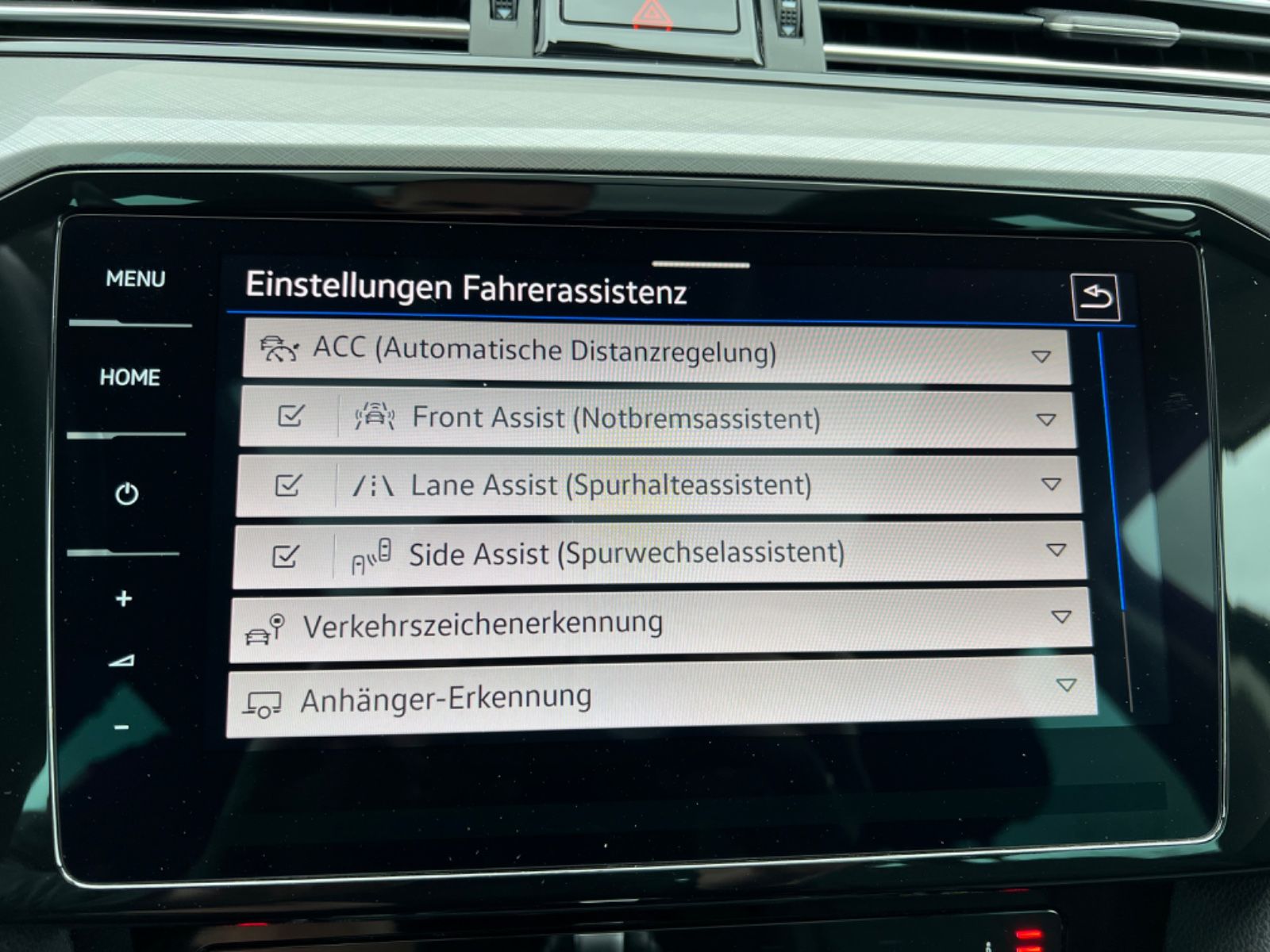Volkswagen Passat 2.0 TDI - Samsaru's Car Outlet