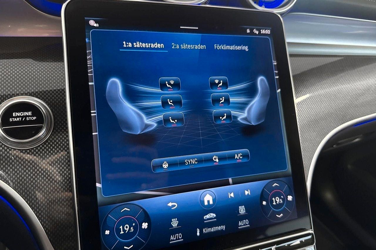 Mercedes-Benz GLC 300e 300 e Coupe 4Matic 313hp AMG Pano *VAT*