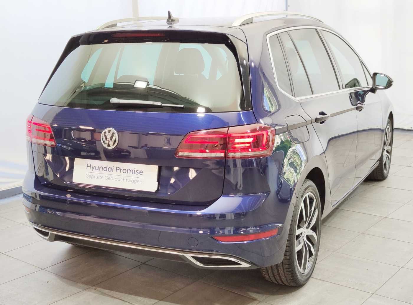 Volkswagen Golf VII Sportsvan 1.5 TSI DSG Highline - Samsaru's Car Outlet