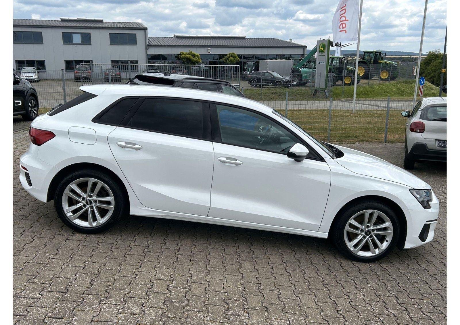 Audi A3 Sportback TFSI - Samsaru's Car Outlet