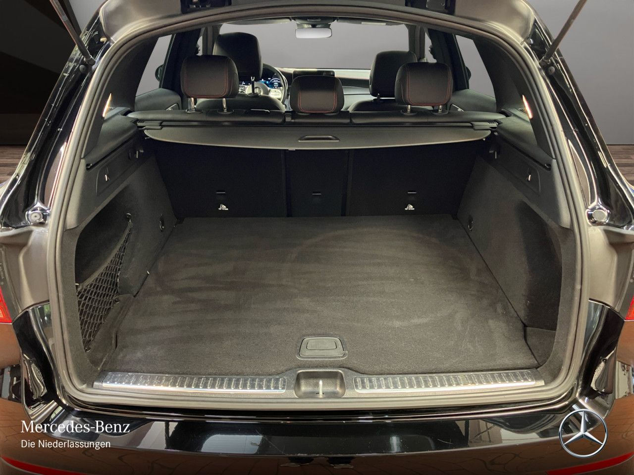 Mercedes-Benz GLC 400 d 4M AMG+ - Samsaru's Car Outlet