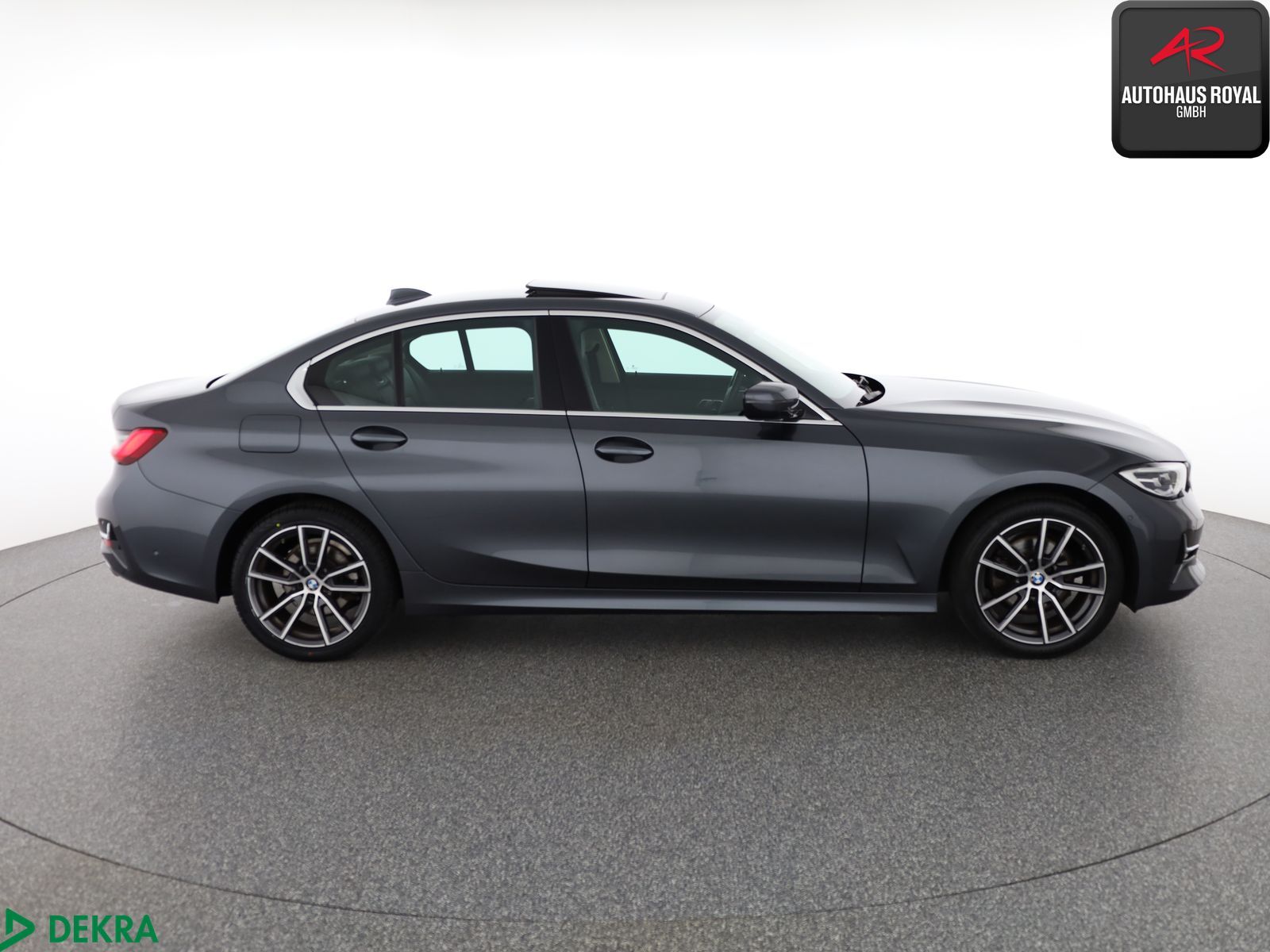 BMW 320 d xDrive LUXURY LINE GLASDACH,ACC,KAMERA,18Z