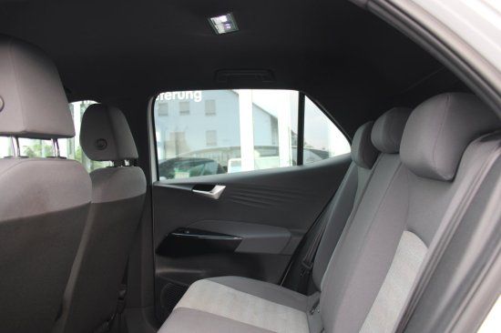 Volkswagen ID.3 Pure Performance - Samsaru's Car Outlet