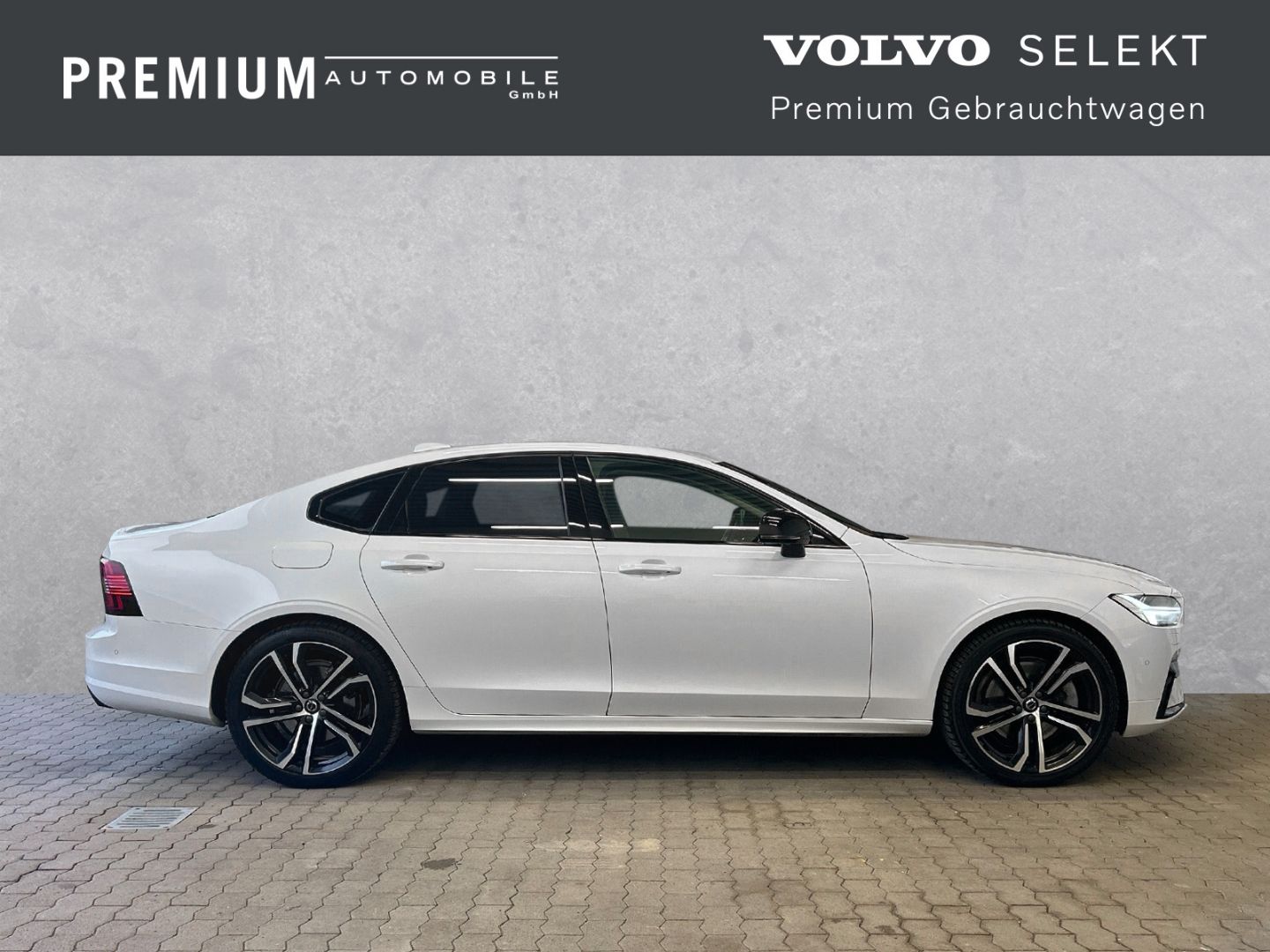 Volvo S90 Recharge T8 AWD Plus Dark 360°/AHK/Luftf./20