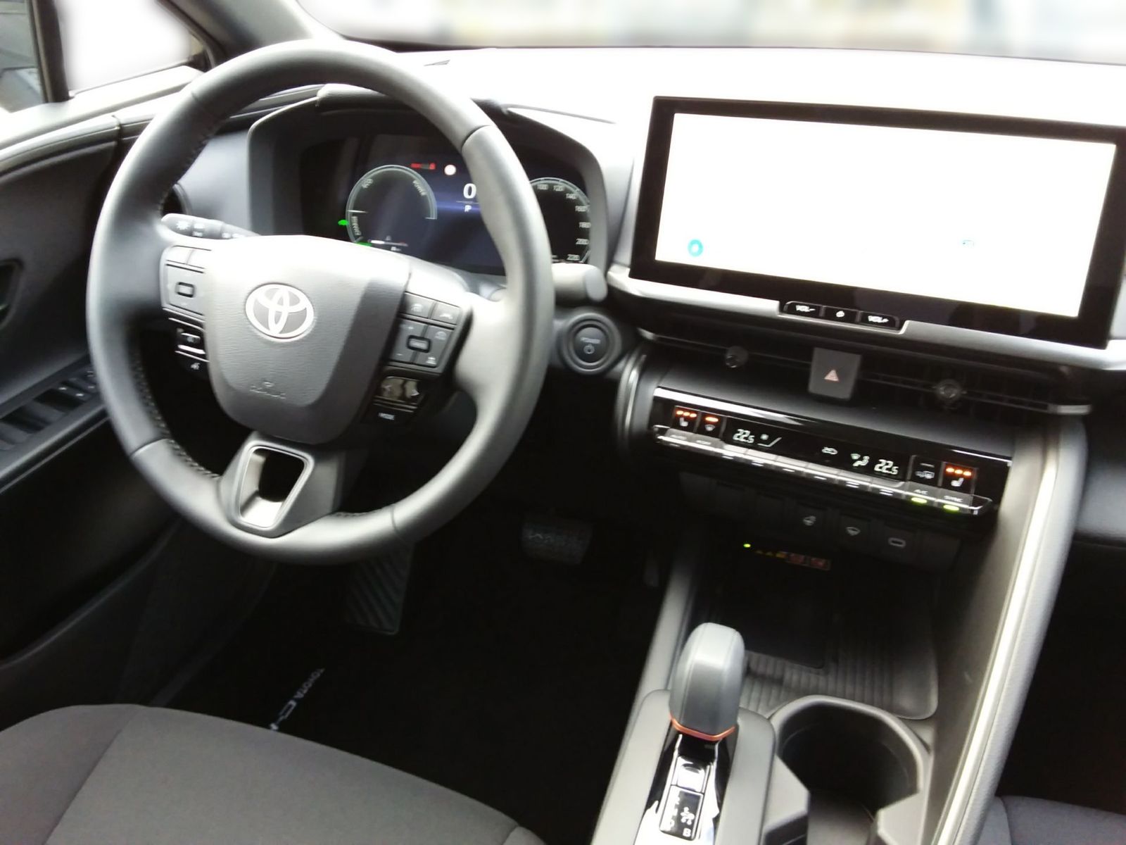 Toyota C-HR Team D Navi, Klima, RFK, Spurhalteas.