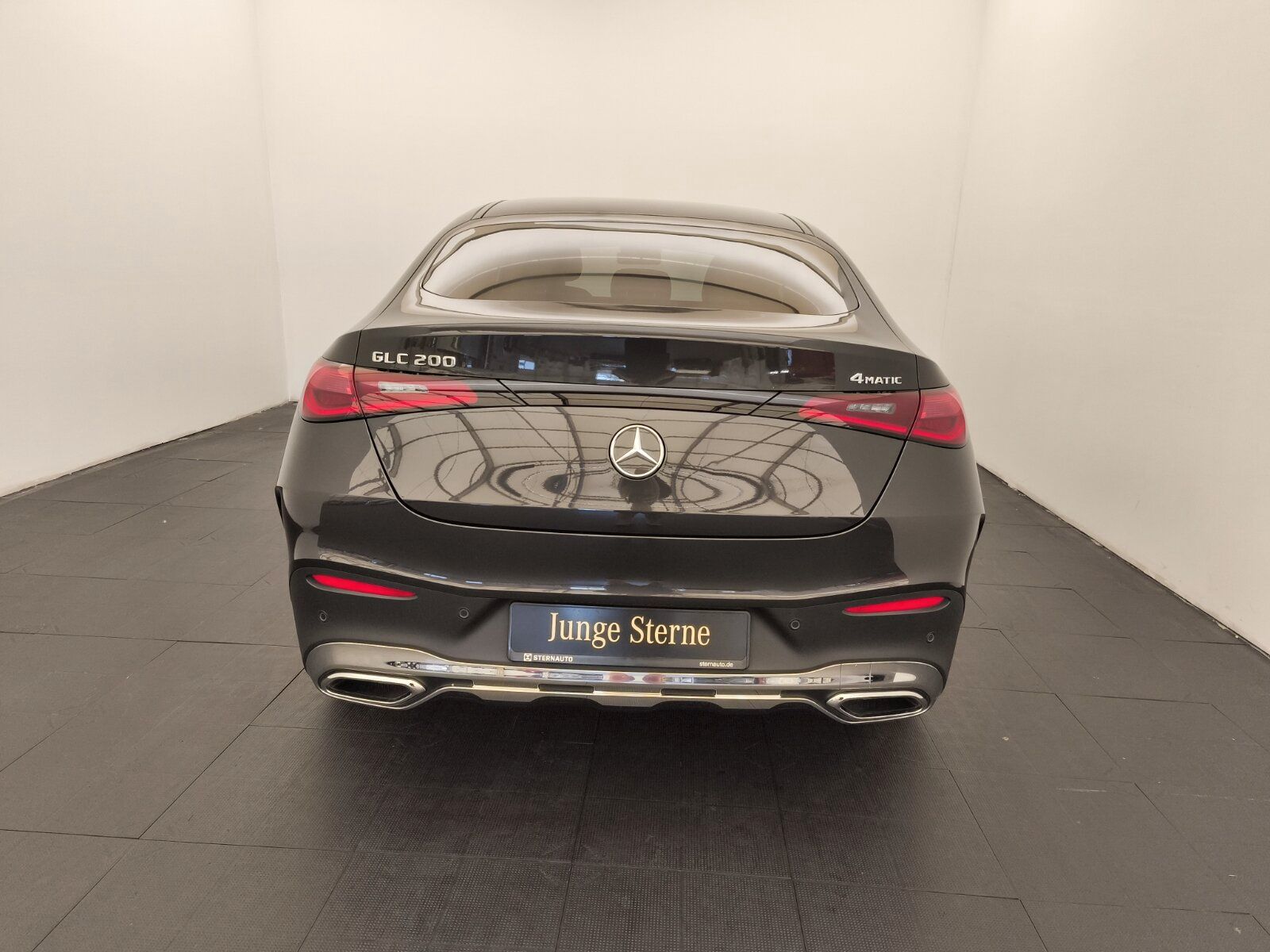 Mercedes-Benz GLC 200 4M Coupé AMG Advanced Plus - Samsaru's Car Outlet