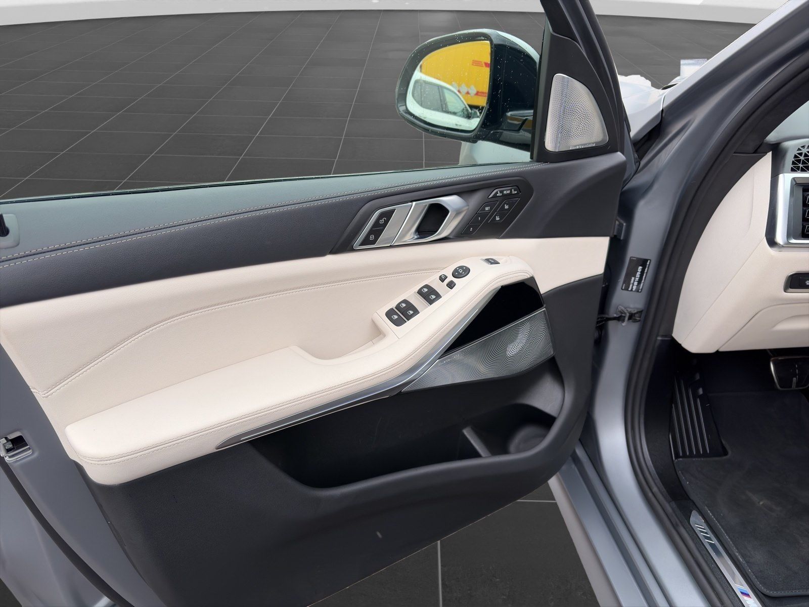 BMW X7 xDrive40d | M Sport Pro| Frozengrey| UPE 149.