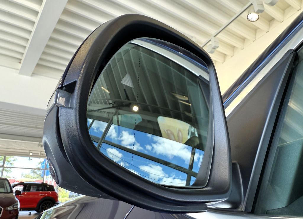 BMW X3 xDrive30d - Samsaru's Car Outlet