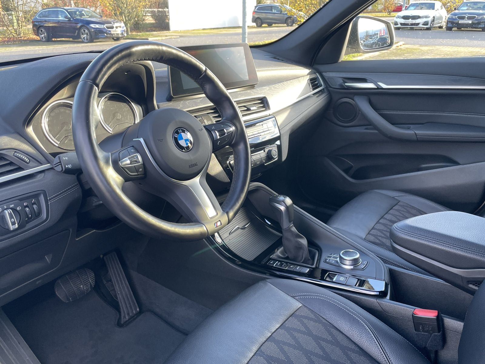 BMW X1 xDrive25e xLine - Samsaru's Car Outlet