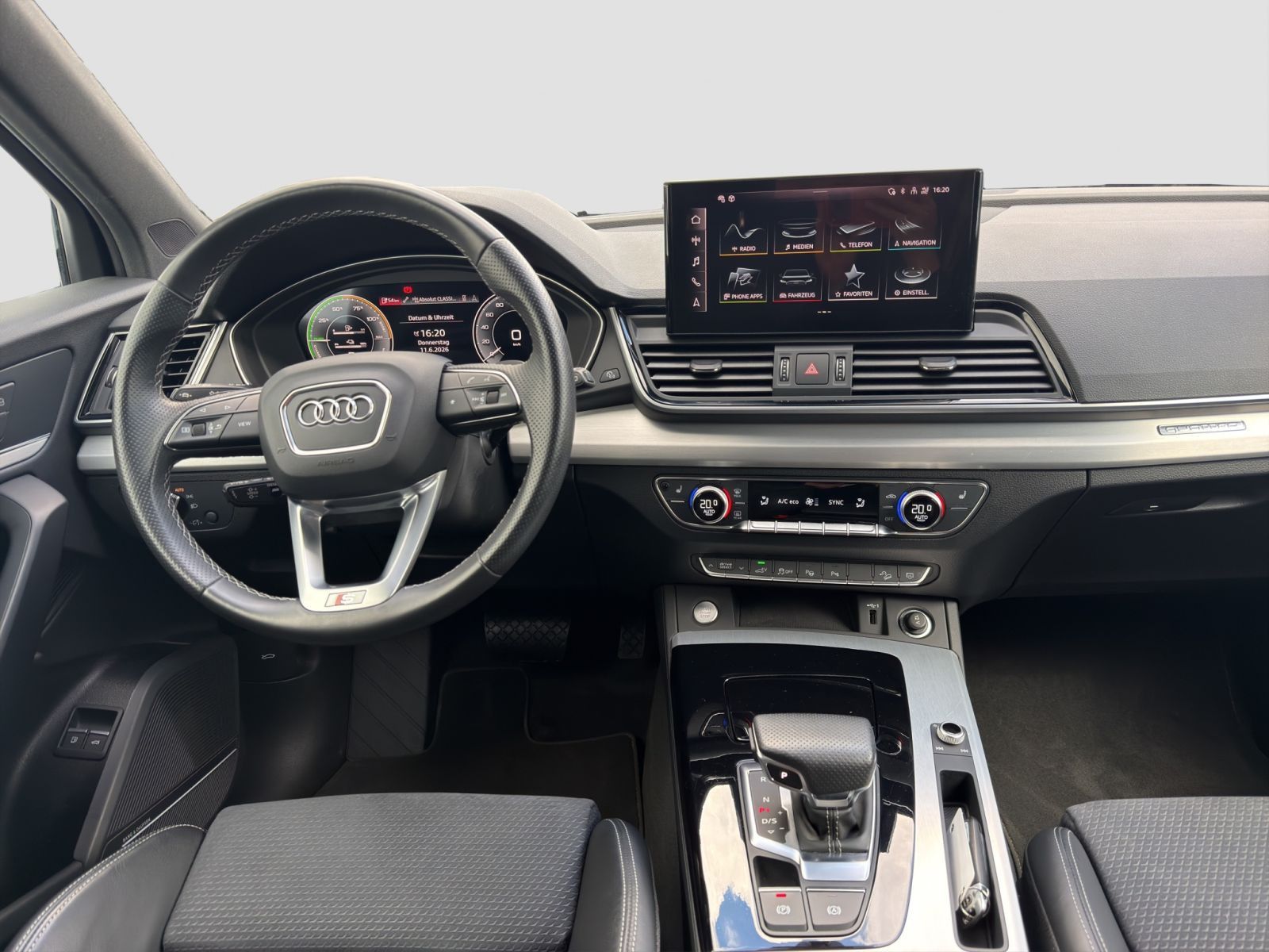 Audi Q5 55 TFSI e quattro S-tronic S line Matrix Umge