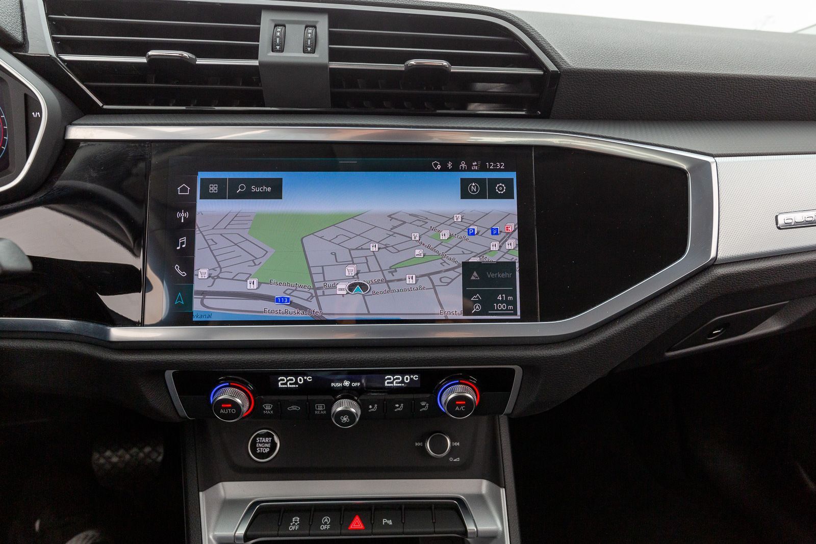 Audi Q3 S line 35 TDI quattro S tronic - Samsaru's Car Outlet