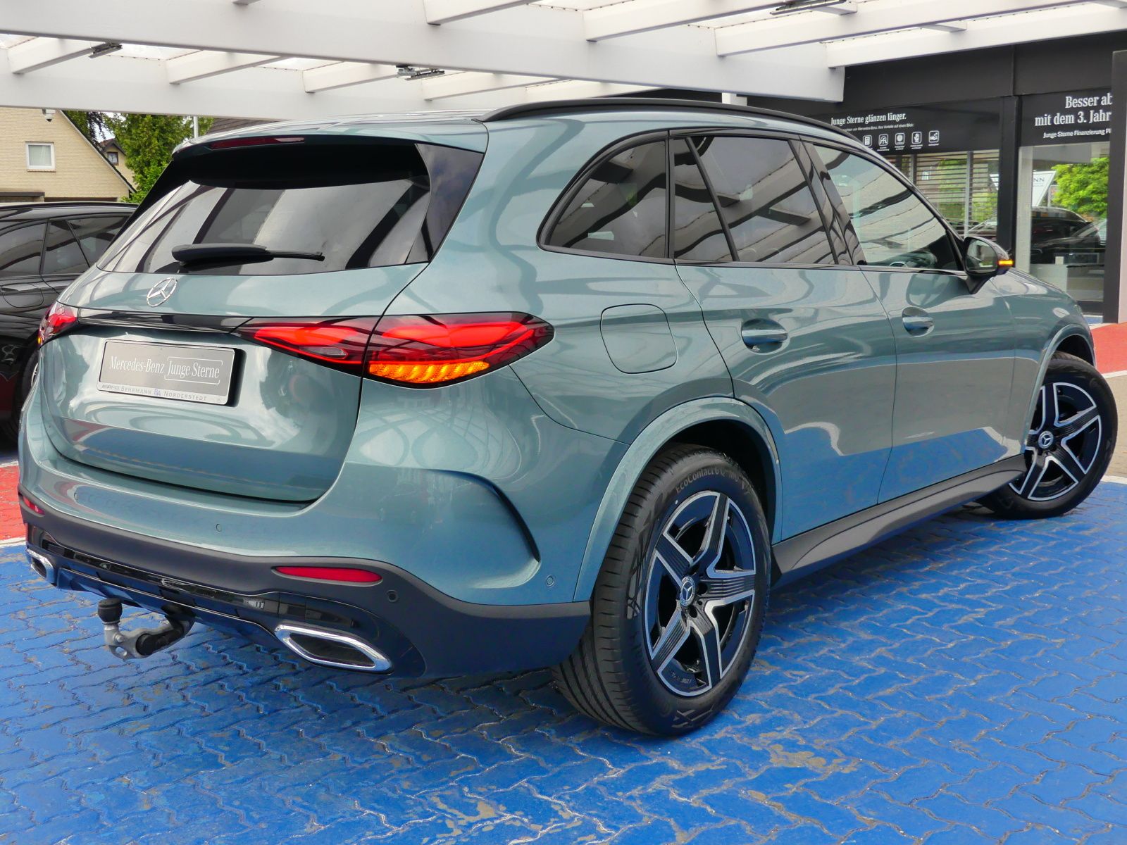 Mercedes-Benz GLC 220d AMG 4M +AHK*Panorama+Distronic+360°Kam+