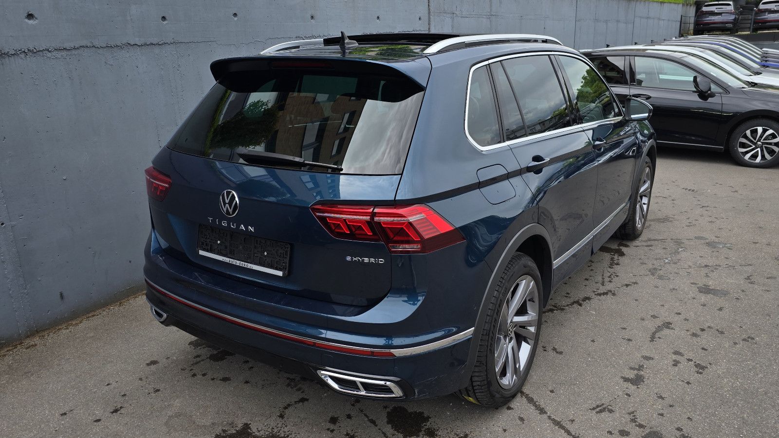 Volkswagen Tiguan 1.4 eHybrid DSG 3 x R-Line Pano/Leder/AHK