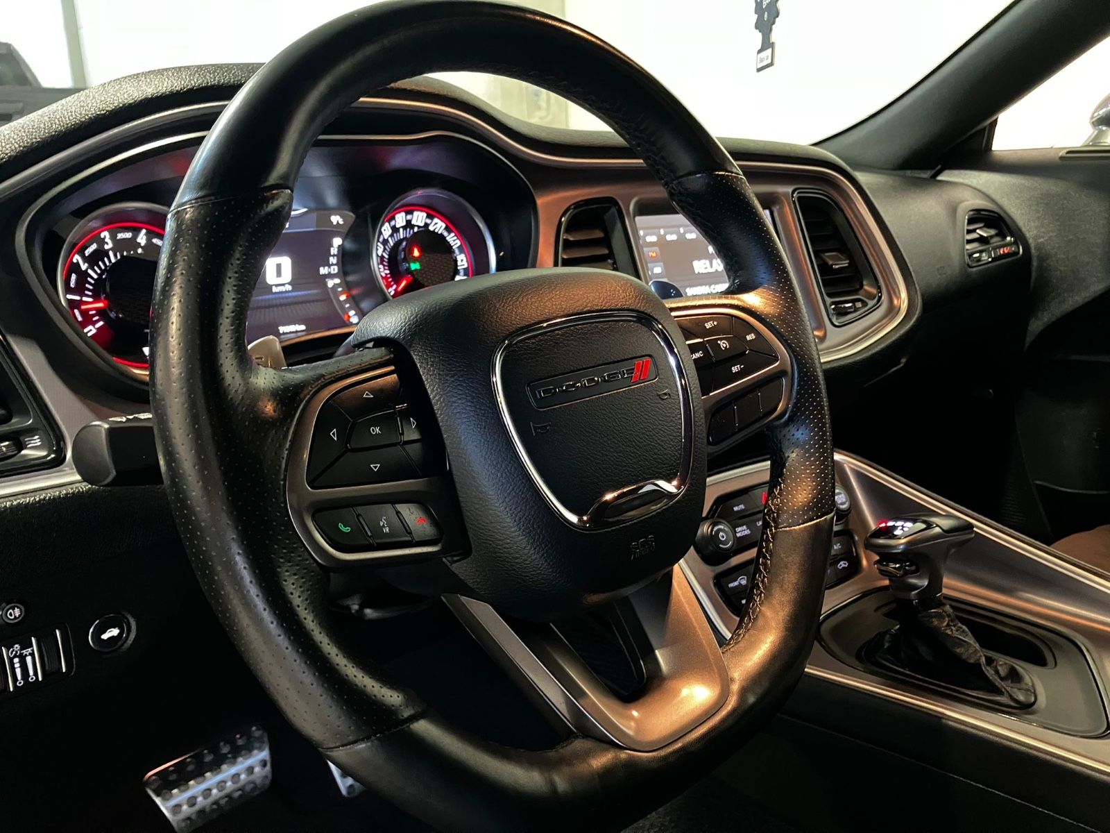 Dodge Challenger 6,4 Orig Widebody SRT Aut Nav Leder