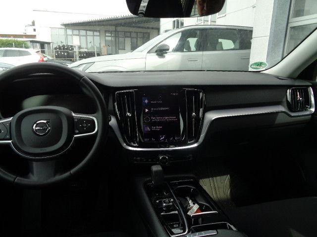 Volvo V60 Inscription Expr.*Plug in*AHK*Klick Leasing!