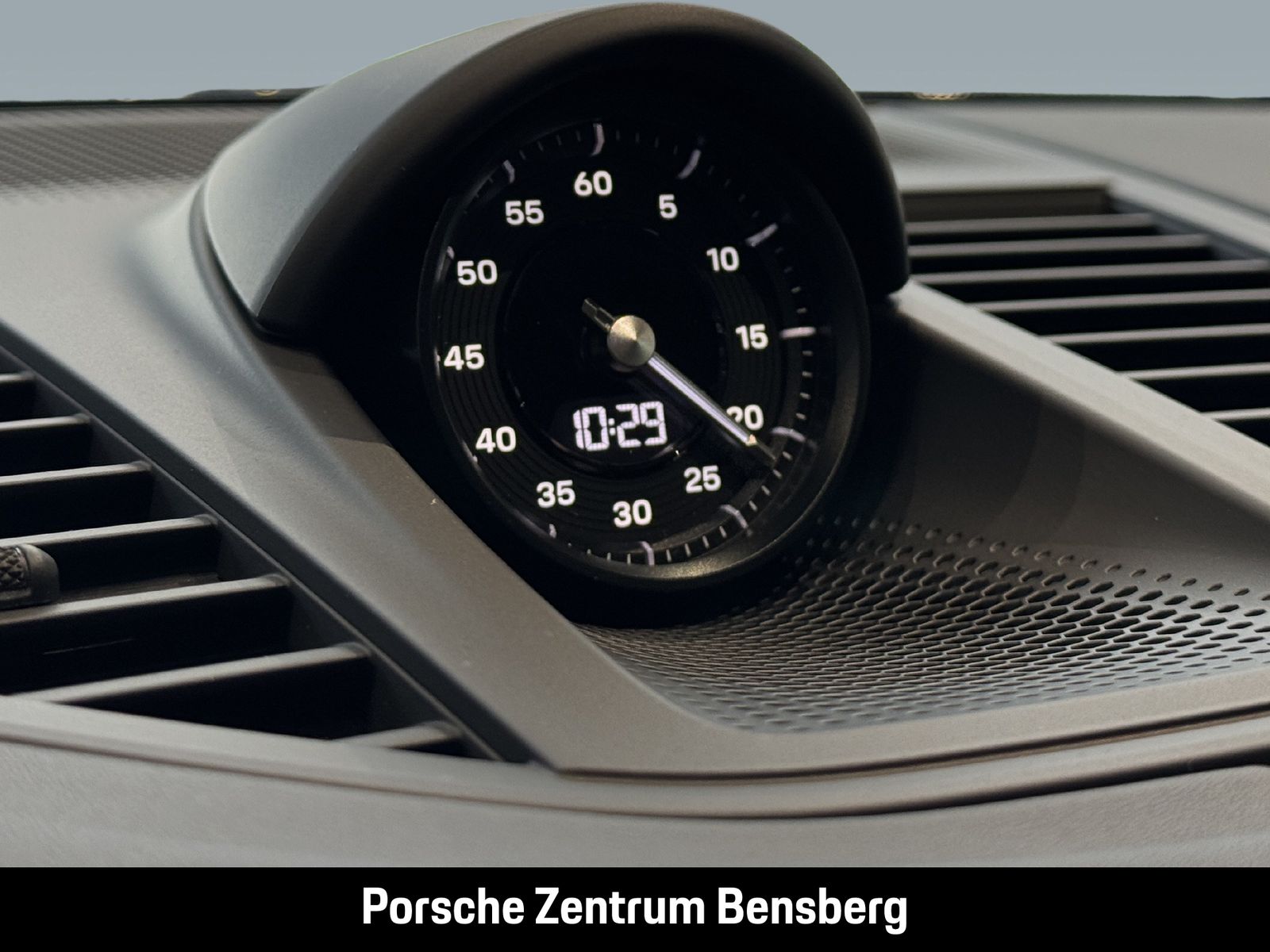 Porsche Panamera 4 E-Hybrid