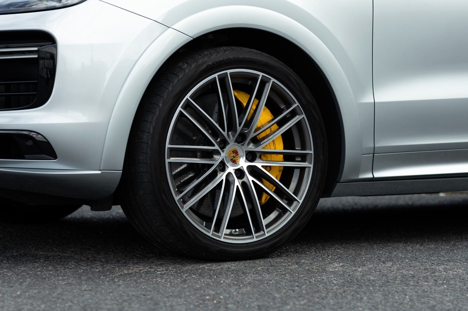 Porsche CAYENNE TURBO SPORT DESIGN HUD PCCB APPROVED