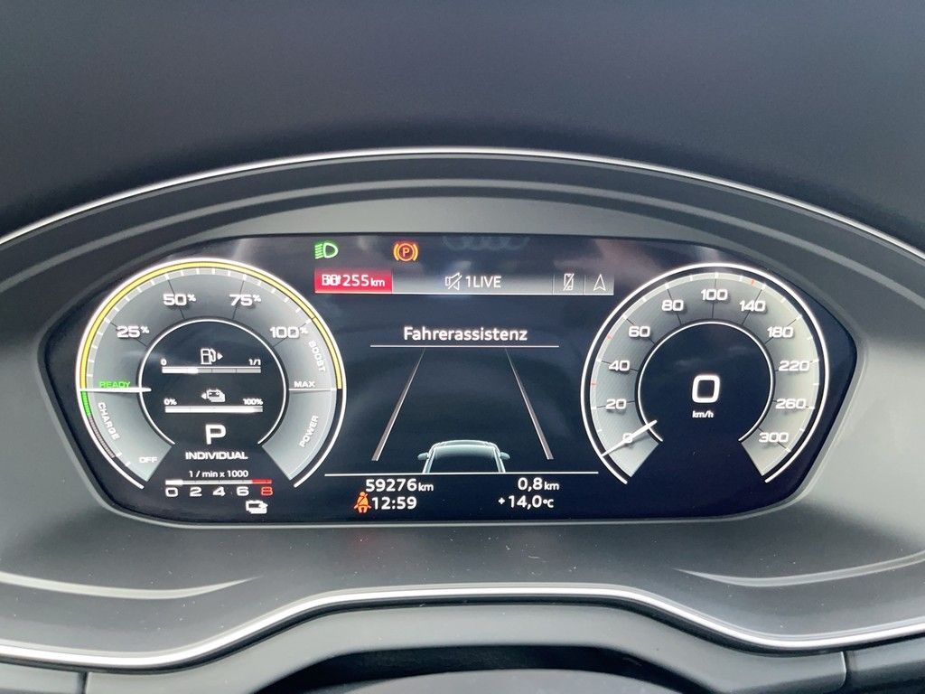 Audi Q5 55 TFSI e quattro S line LED AHK Kamera HeadU