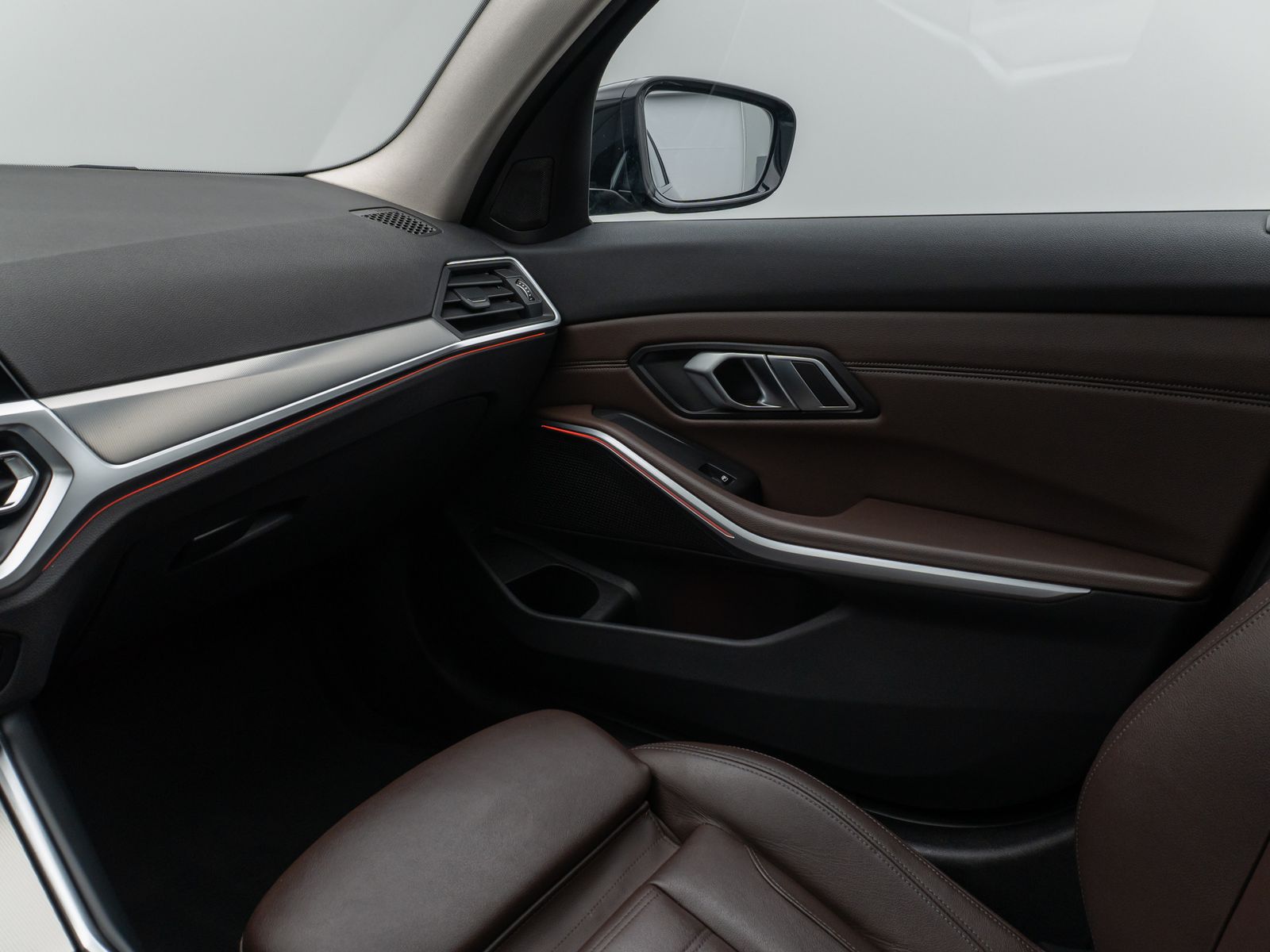 BMW 320d xD Sport Line - Samsaru's Car Outlet