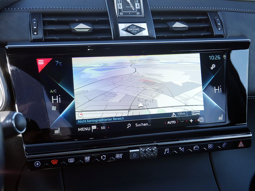 DS Automobiles DS 7 Crossback E-Tense Louvre 4x4 AKTIVSITZE LED