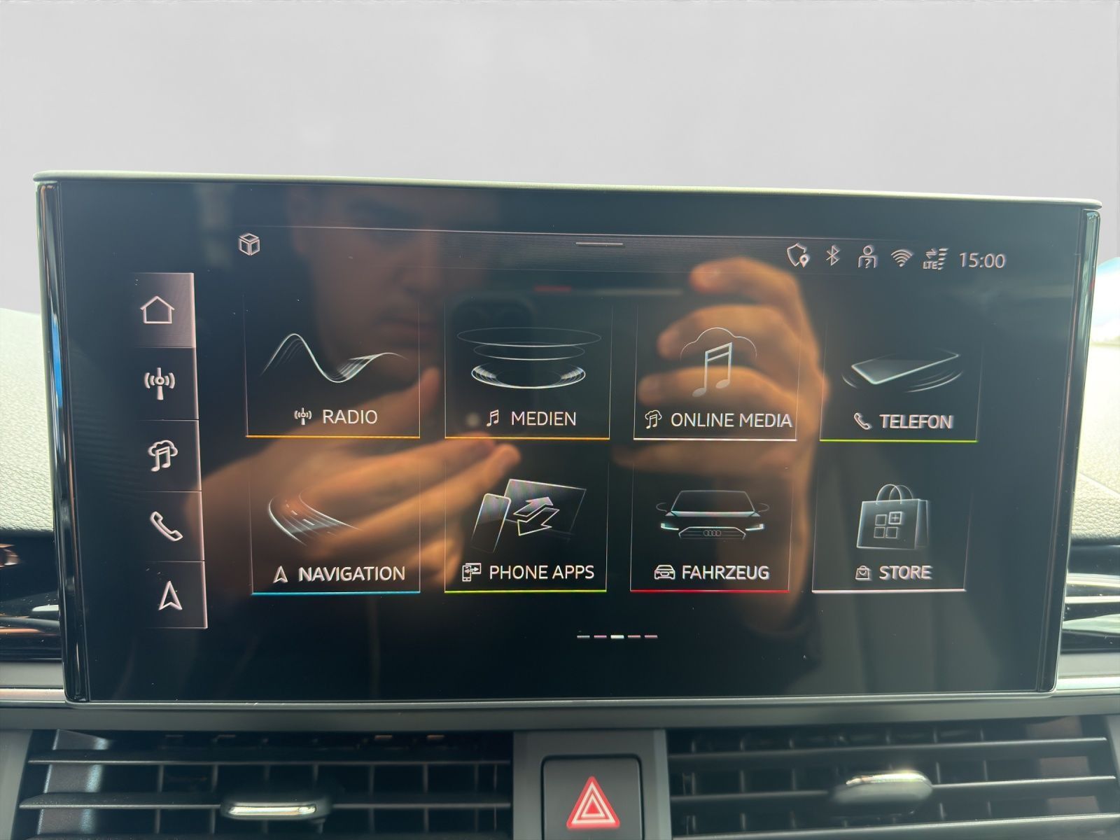 Audi A4 Avant 40 TFSI Q 2x S LINE AHK MATRIX-LED LM19