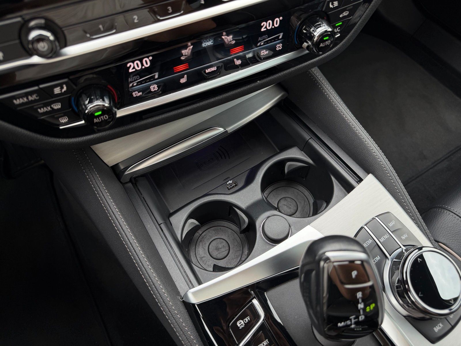 BMW 530i Luxury PANO*DDC*Leder*ACC*360°*AdapLED*HiFi