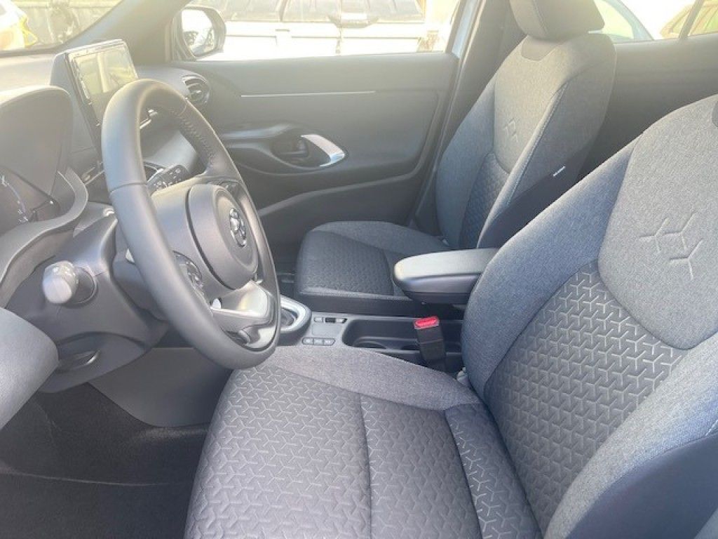 Toyota Yaris Cross Hybrid 1.5 VVT-i Team Deutschland