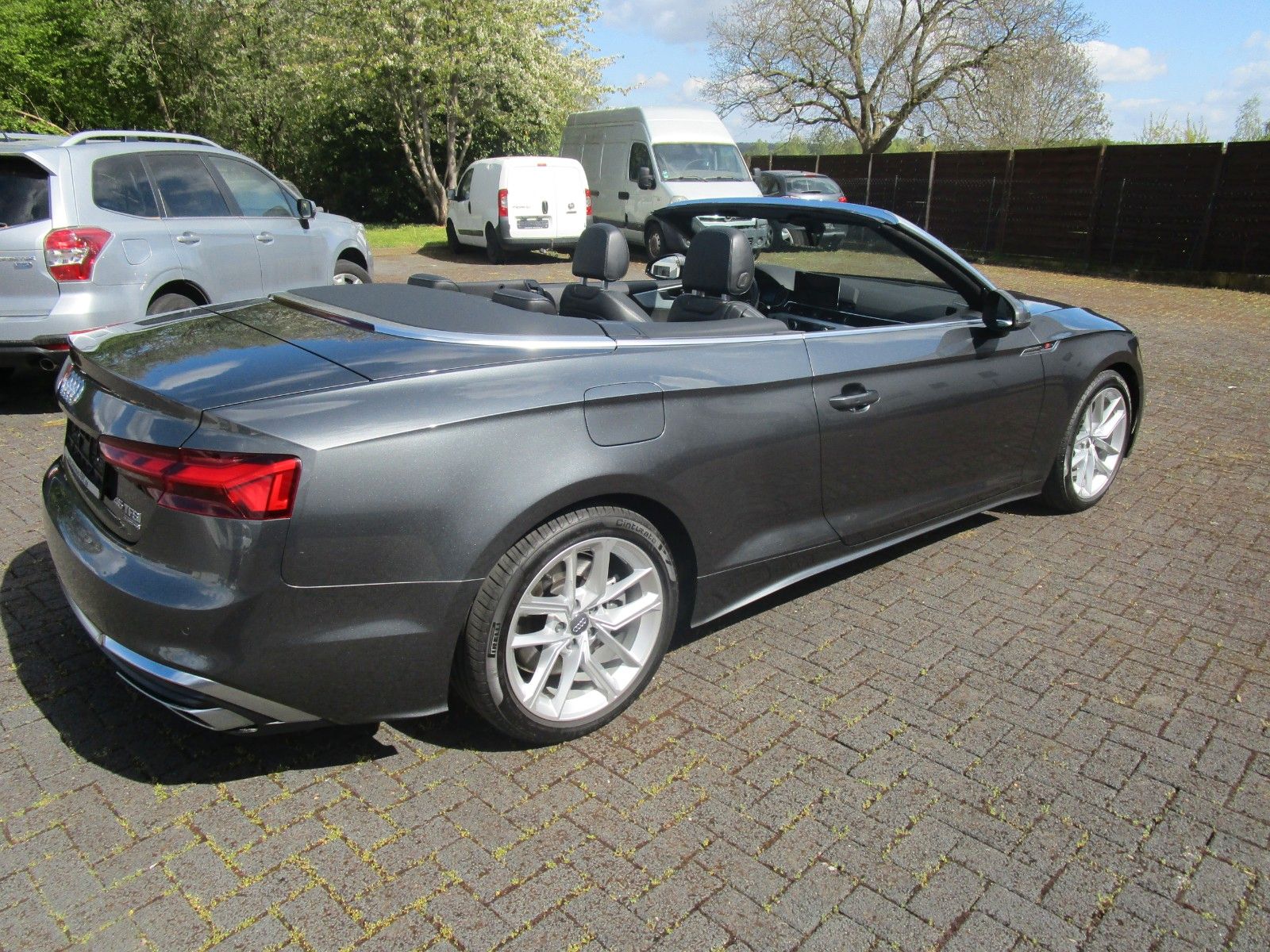 Audi A5 Cabriolet 45 TFSI quattro S line 1.Hand 14TKM
