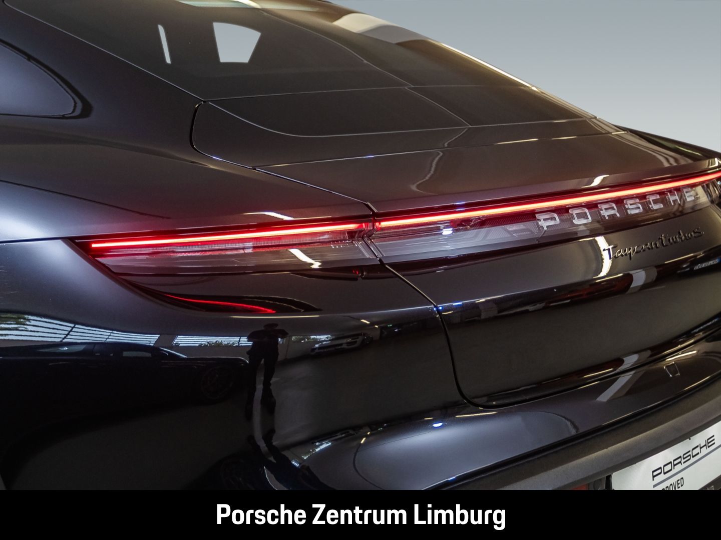 Porsche Taycan Turbo S Panorama Performancebatterie+ LED
