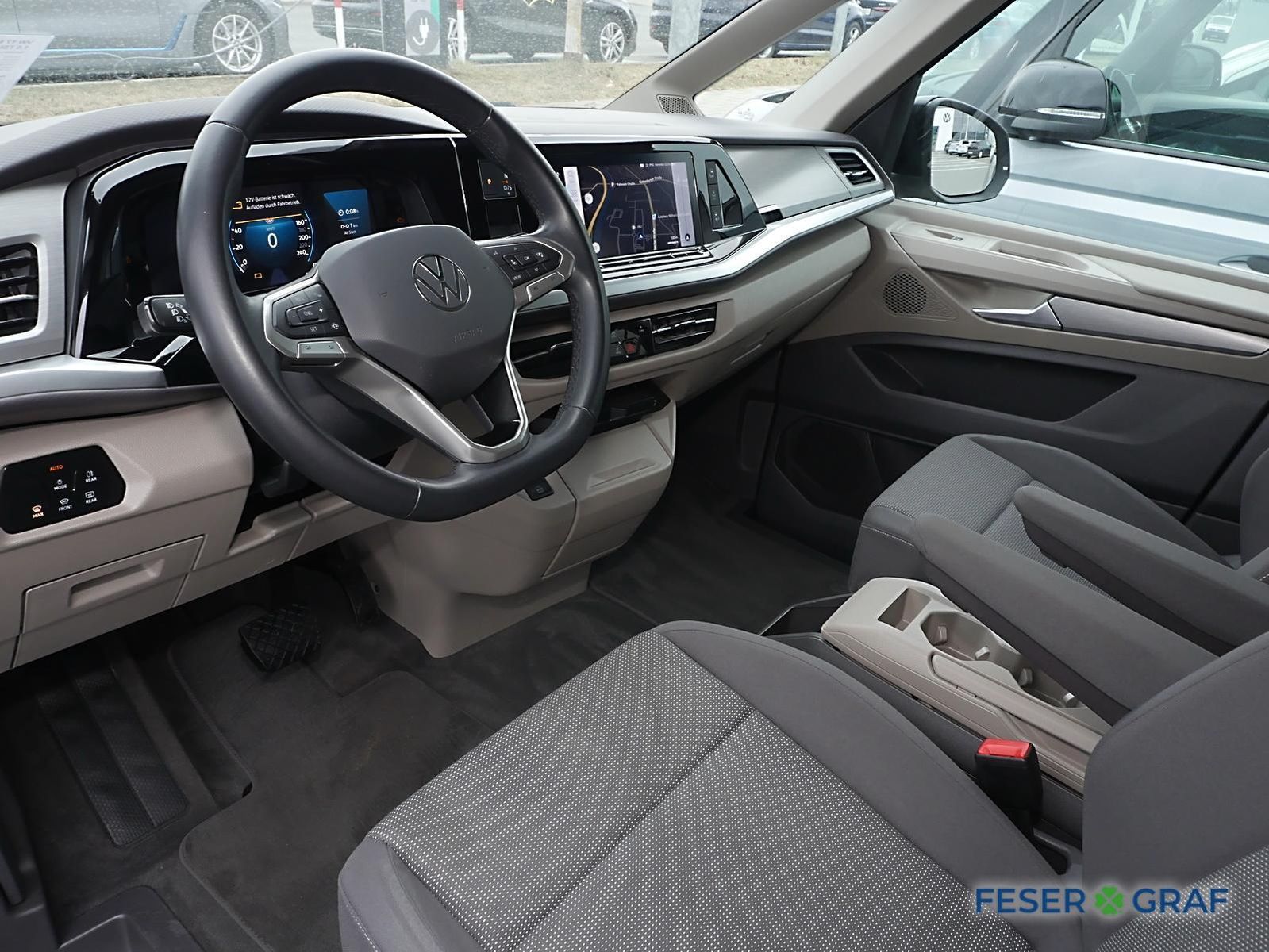 Volkswagen T7 Multivan Life 1.5 TSI - Samsaru's Car Outlet