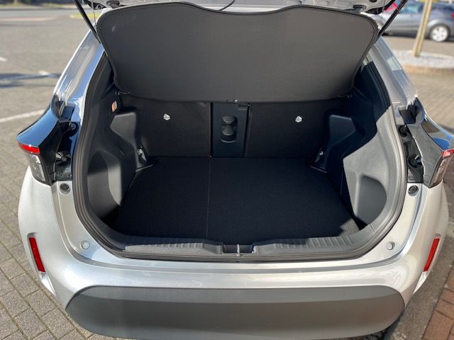Toyota Yaris Cross Style 'Teamplayer' 1.5 Hybrid - Navi