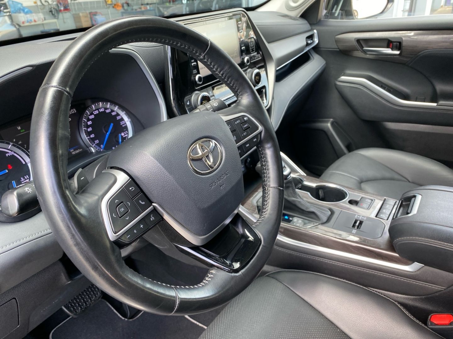 Toyota Highlander 2.5 Hybr Executive *7-Si*Leder*CAM*AH