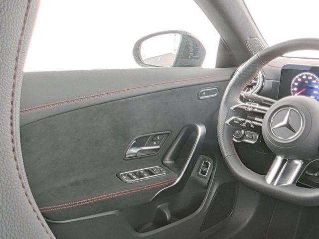 Mercedes-Benz CLA250 4M AMG Premium Night Winter P - Samsaru's Car Outlet