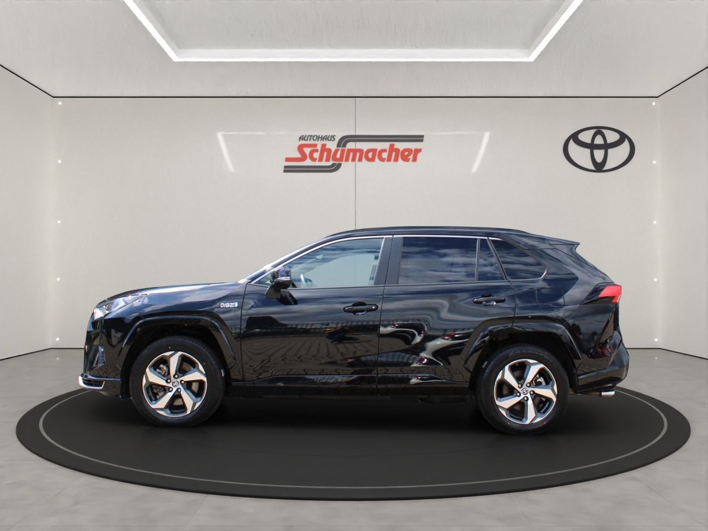 Toyota RAV 4 Plug-In Hybrid 4X4 - Samsaru's Car Outlet