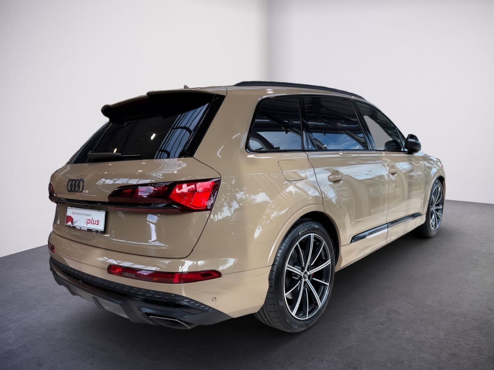 Audi Q7 50 TDI quattro S-LINE MATRIX LED+PANO+AHK+HUD