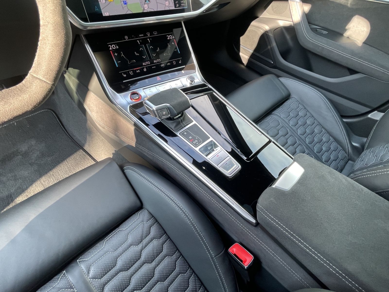 Audi RS 6 Av. 4.0 TFSI qu. perf. Laser B&O Pano HuD