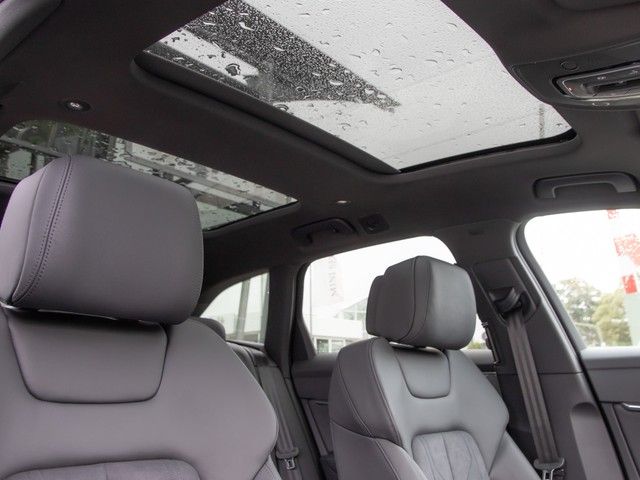 Audi A6 Avant 40 TDI quattro S line LM20 AHK ACC LED