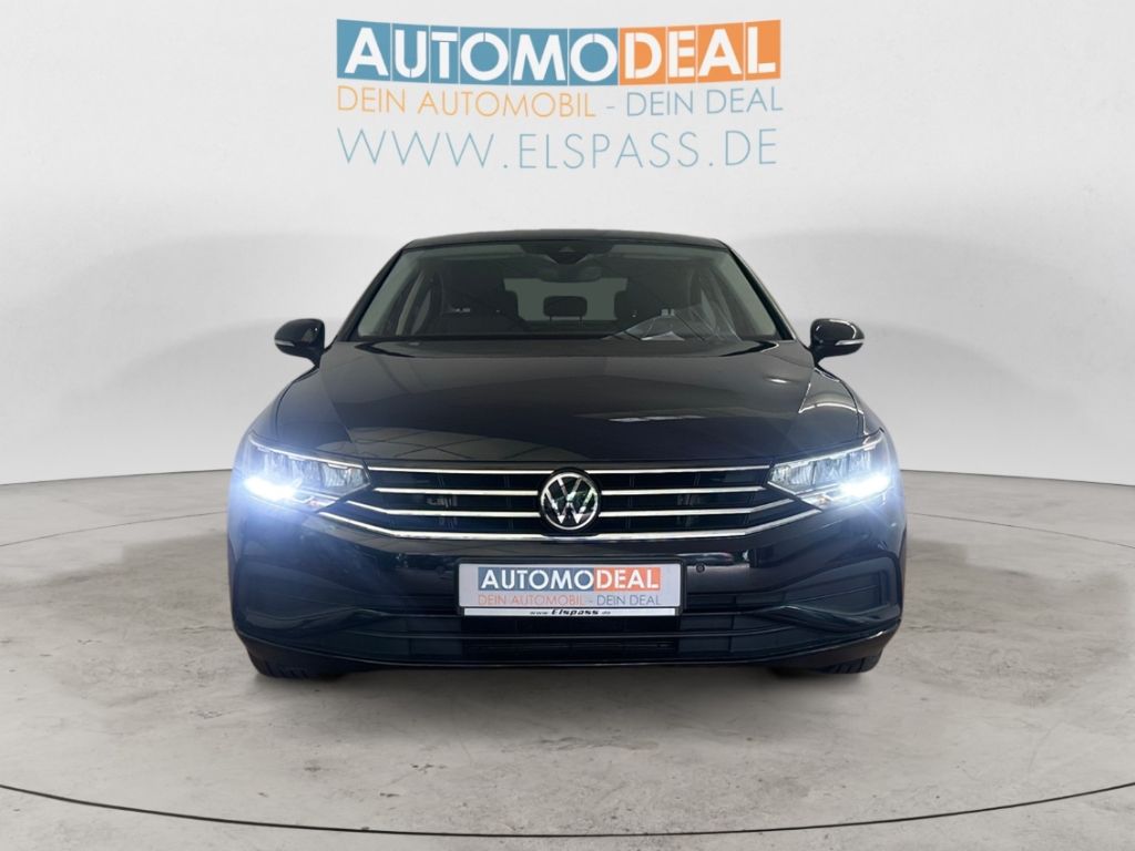 Volkswagen Passat AUTOMATIK - Samsaru's Car Outlet