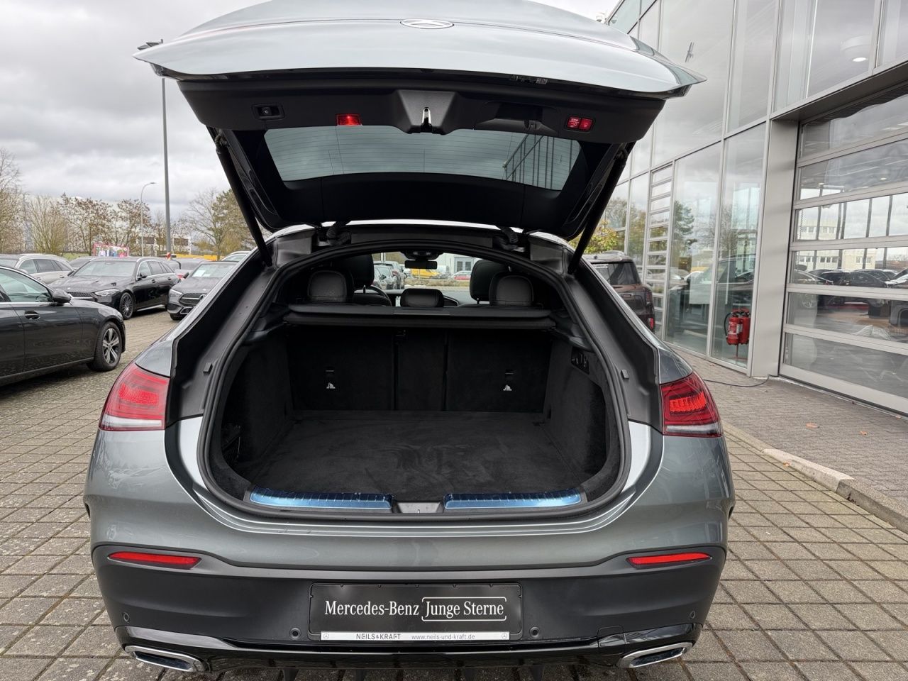 Mercedes-Benz GLE 400 d 4M Coupé AMG+BURM+NIGHT+AIRMATIC+360