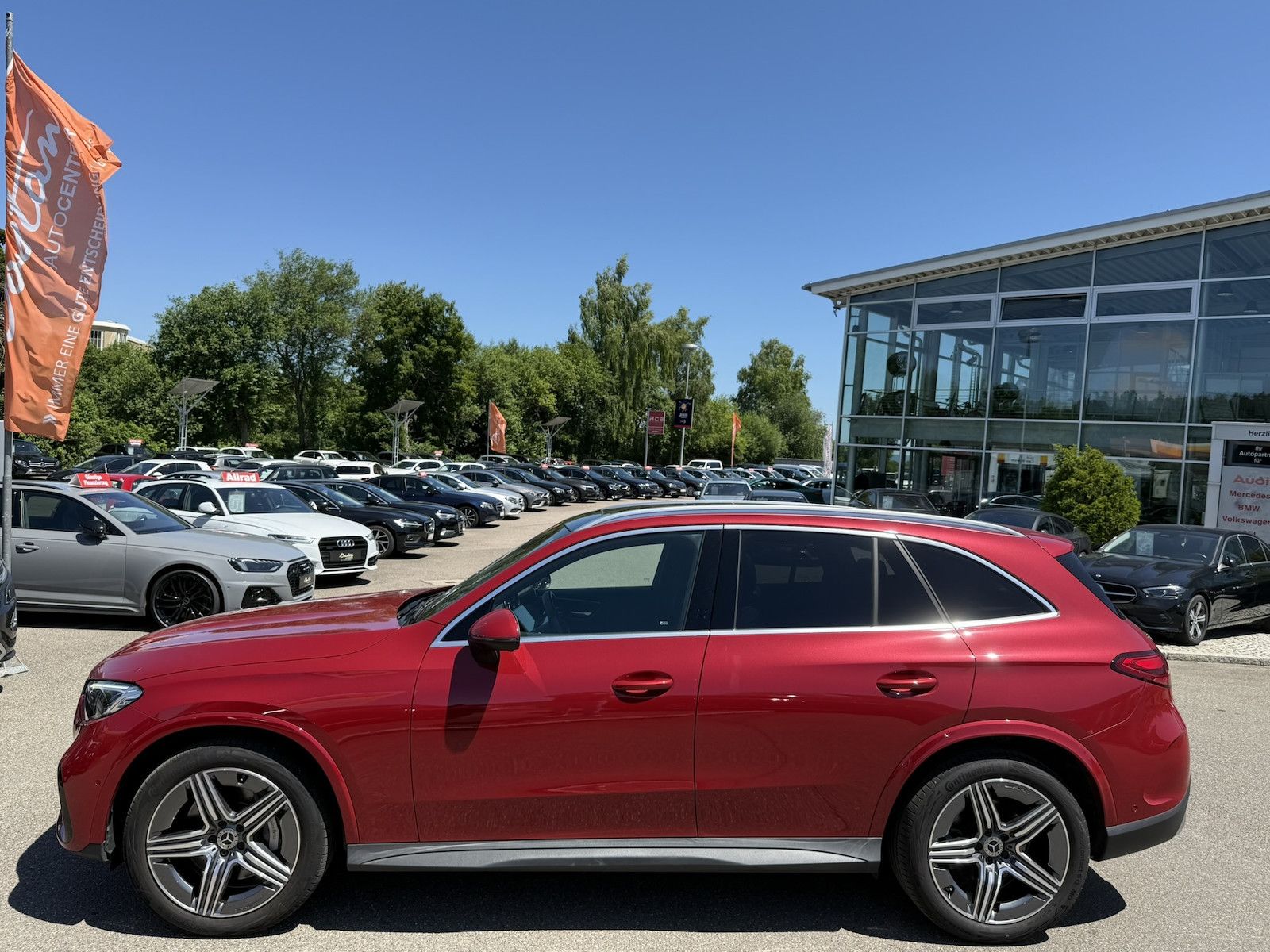 Mercedes-Benz GLC 300 d AMG - Samsaru's Car Outlet