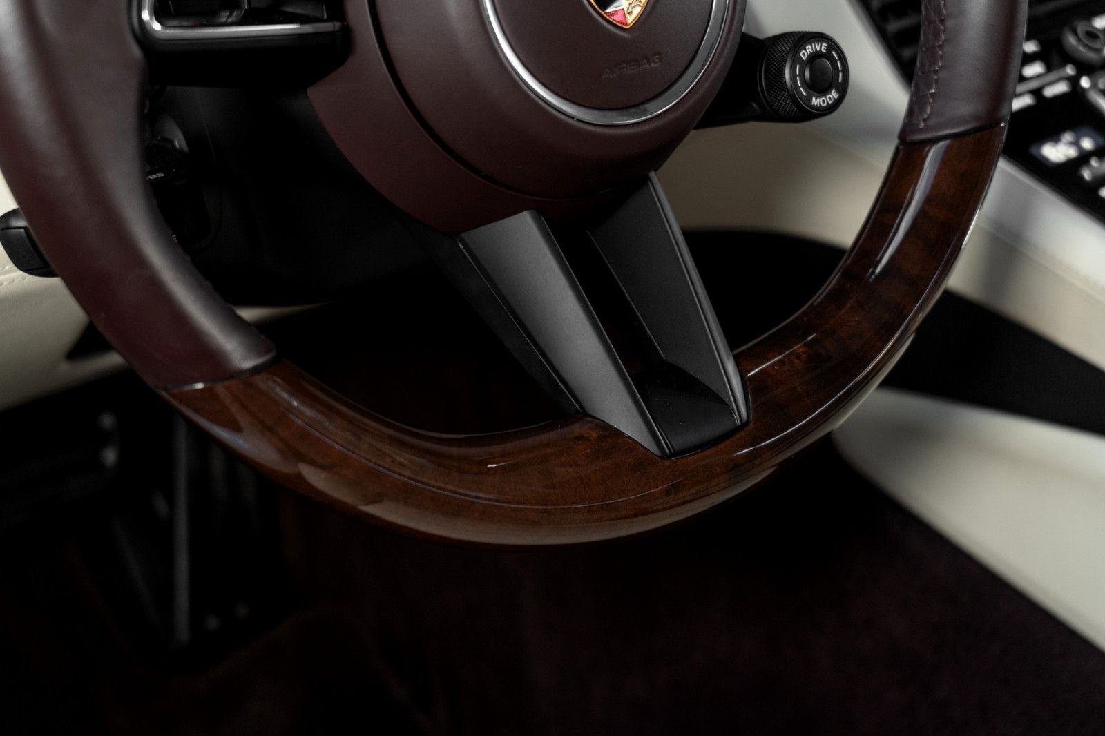 Porsche Panamera Turbo S E-Hybrid 1.Hd Traumausstattung