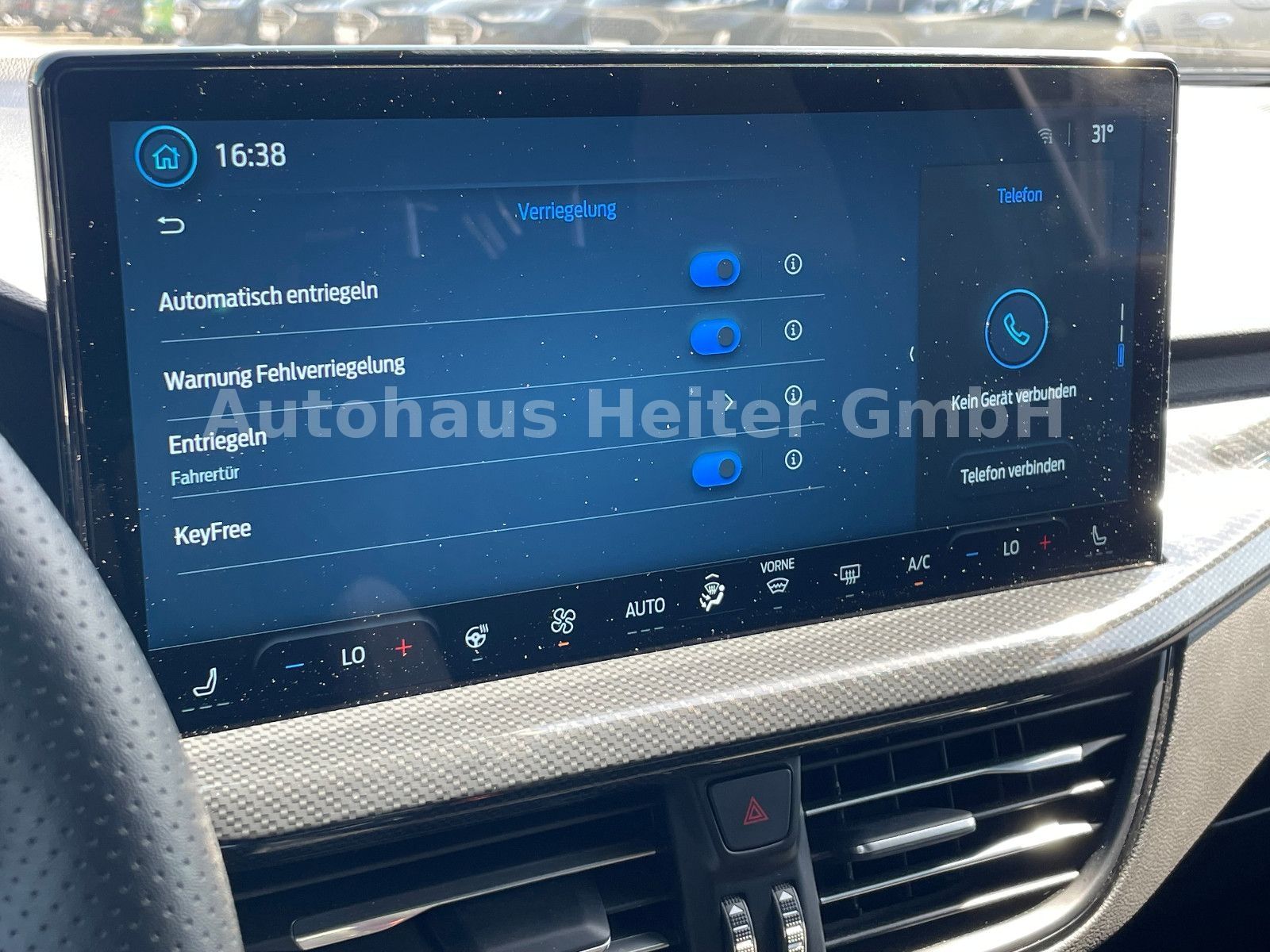 Ford Focus 1.5 EB Aut.ST-Line X / ACC+Matrix+e.Klappe
