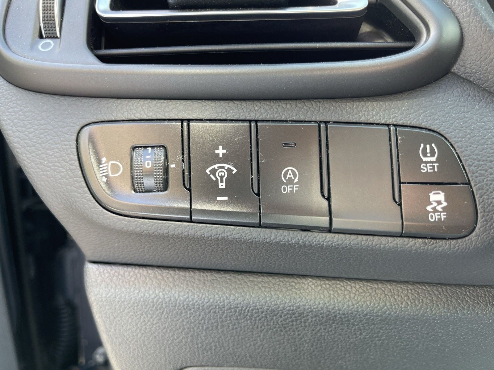 Hyundai i30 1.0 TGDI - Samsaru's Car Outlet