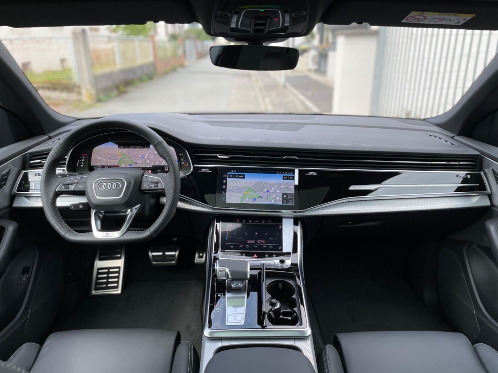 Audi Q8 50 TDI SLine - Samsaru's Car Outlet